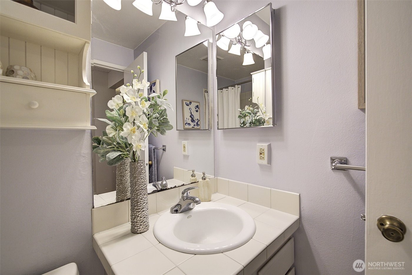 9900 NE 124th Street #1315, Kirkland, WA 98034-3764