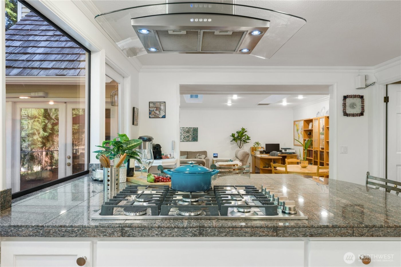 21842 NE 30th Place , Sammamish, WA 98074