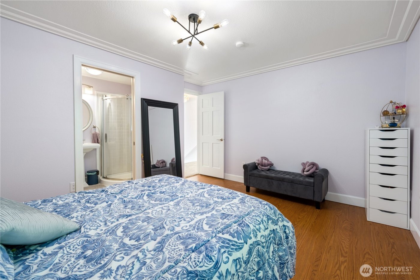 21842 NE 30th Place , Sammamish, WA 98074