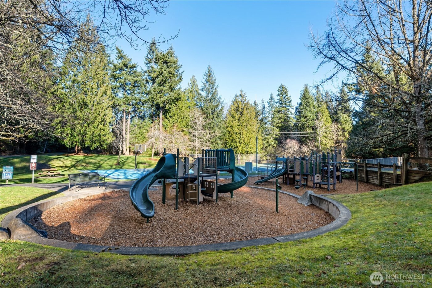 21842 NE 30th Place , Sammamish, WA 98074