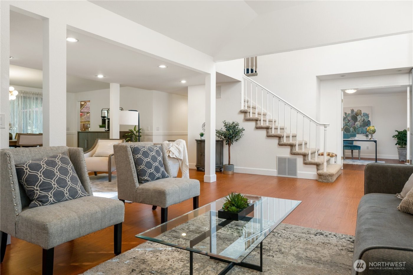 21842 NE 30th Place , Sammamish, WA 98074