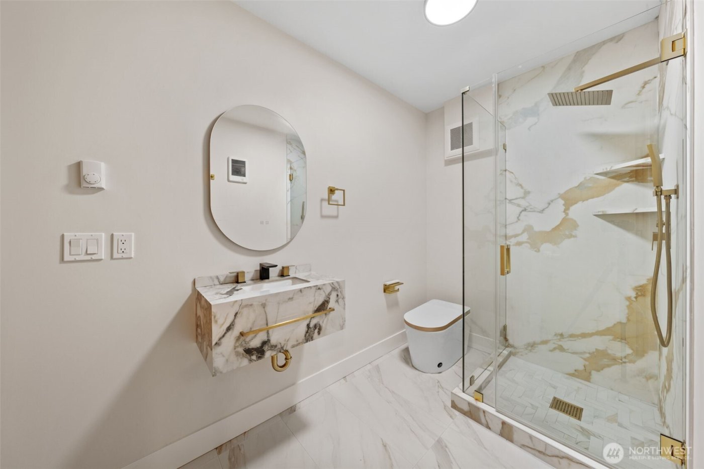 7905 240th Street SW, Edmonds, WA 98026