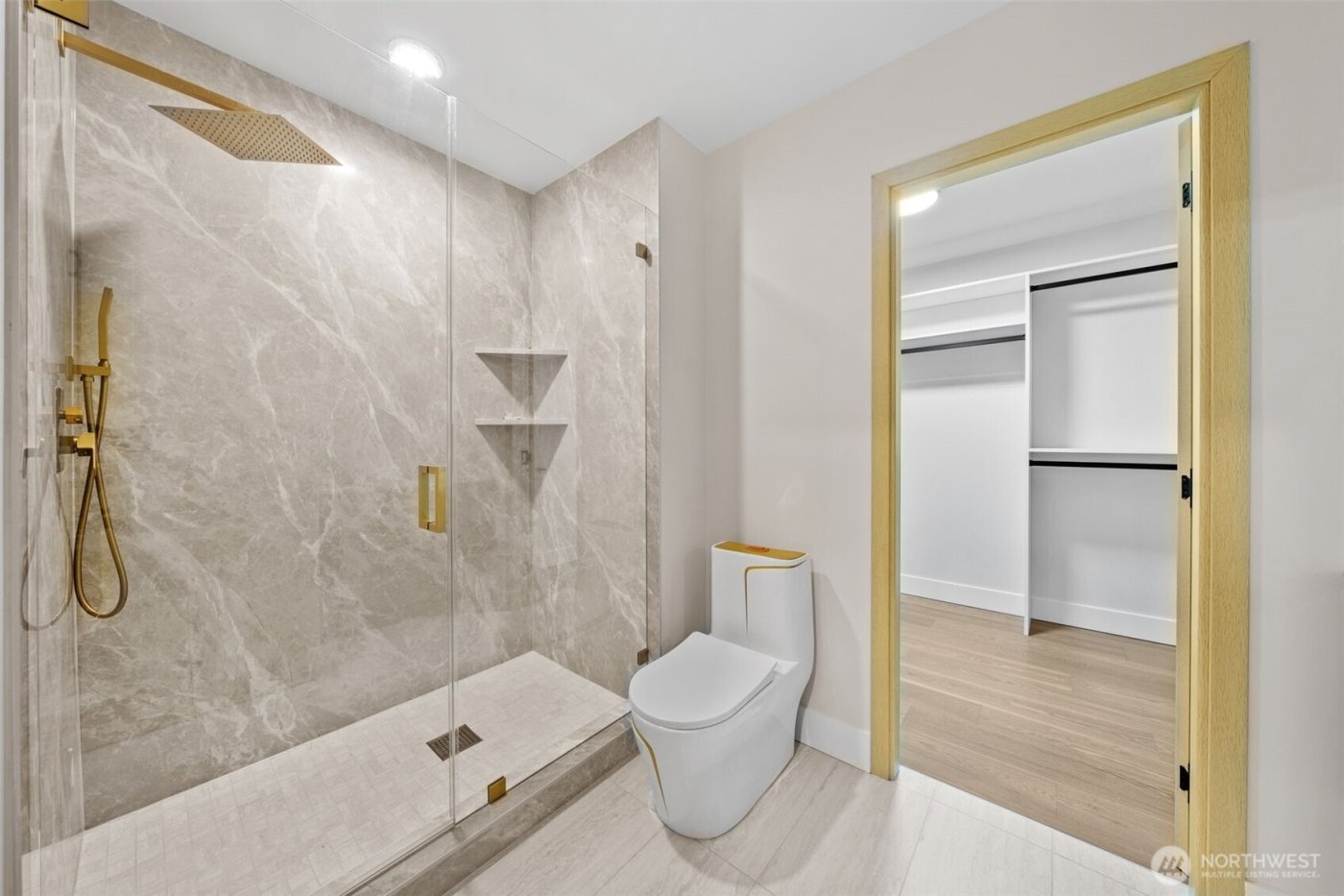 7905 240th Street SW, Edmonds, WA 98026