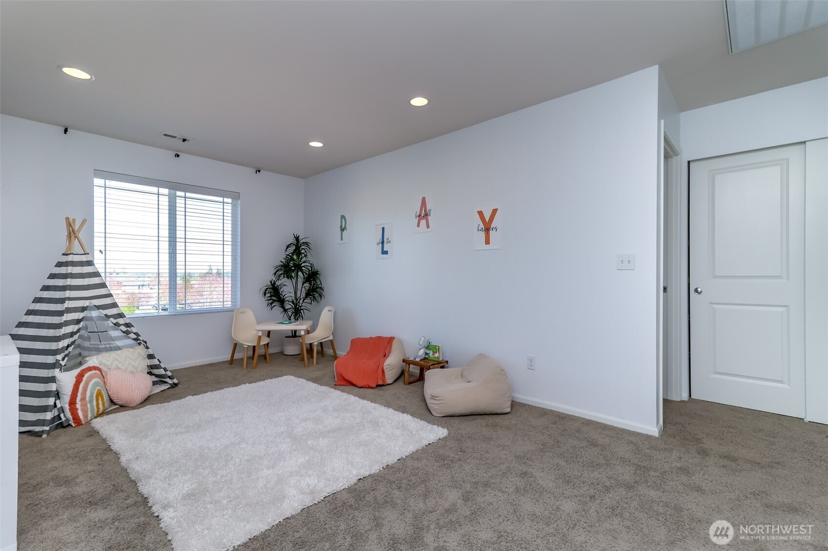 19631 19th Avenue Ct E, Spanaway, WA 98387