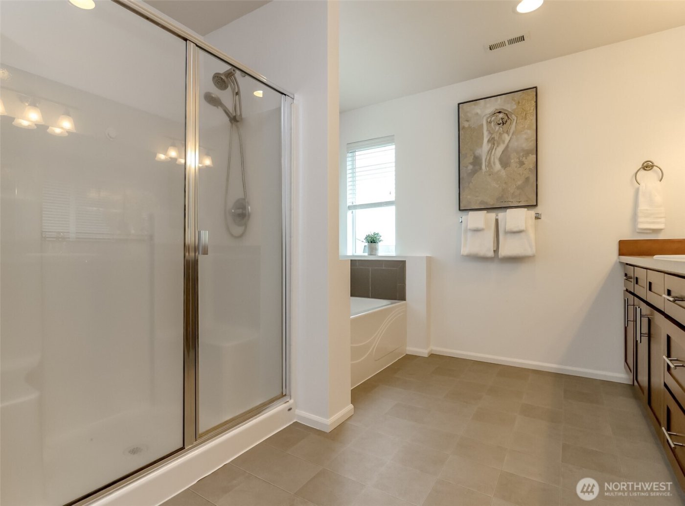 19631 19th Avenue Ct E, Spanaway, WA 98387