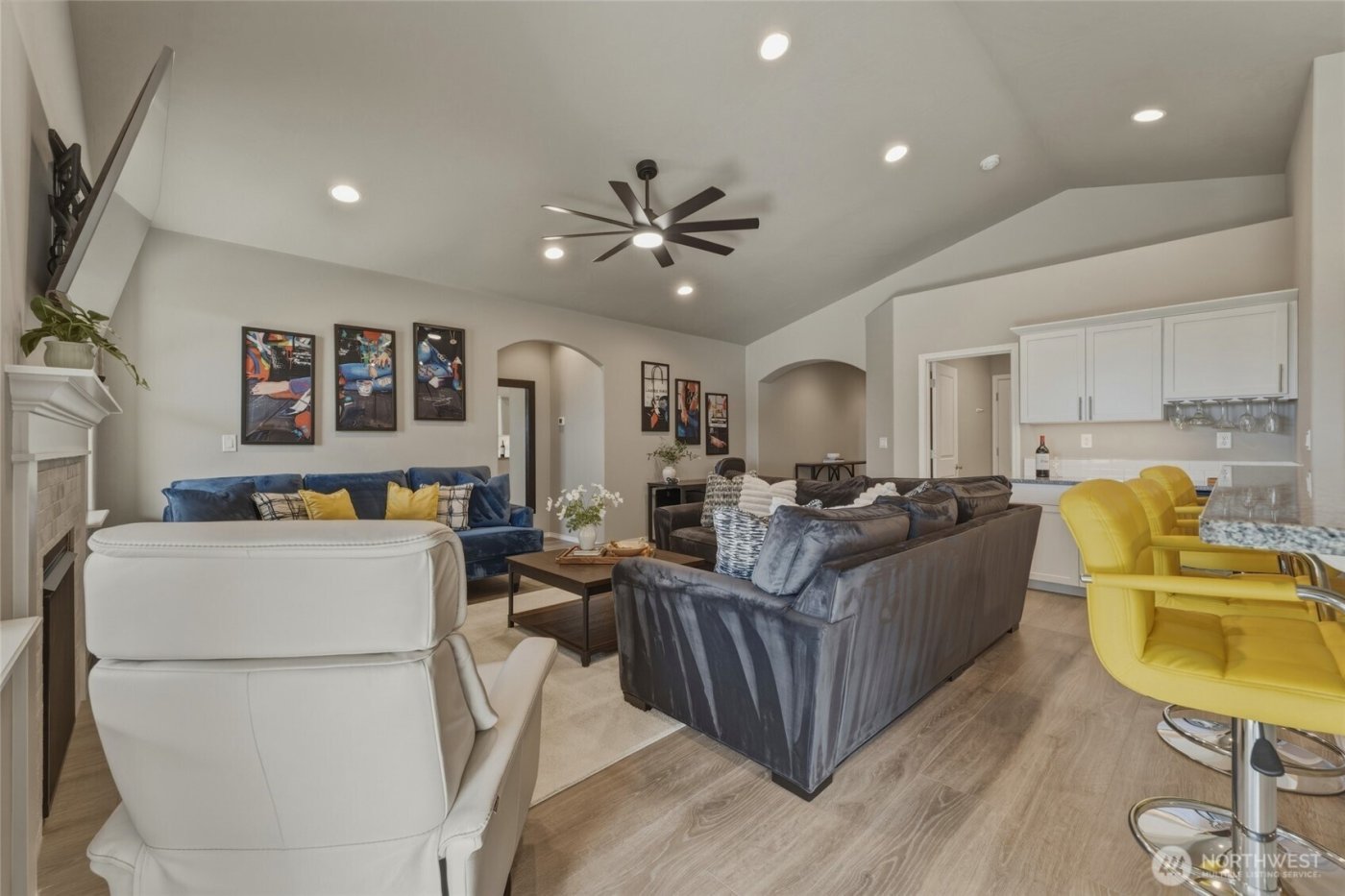 1203 SW Julia Street , College Place, WA 99324