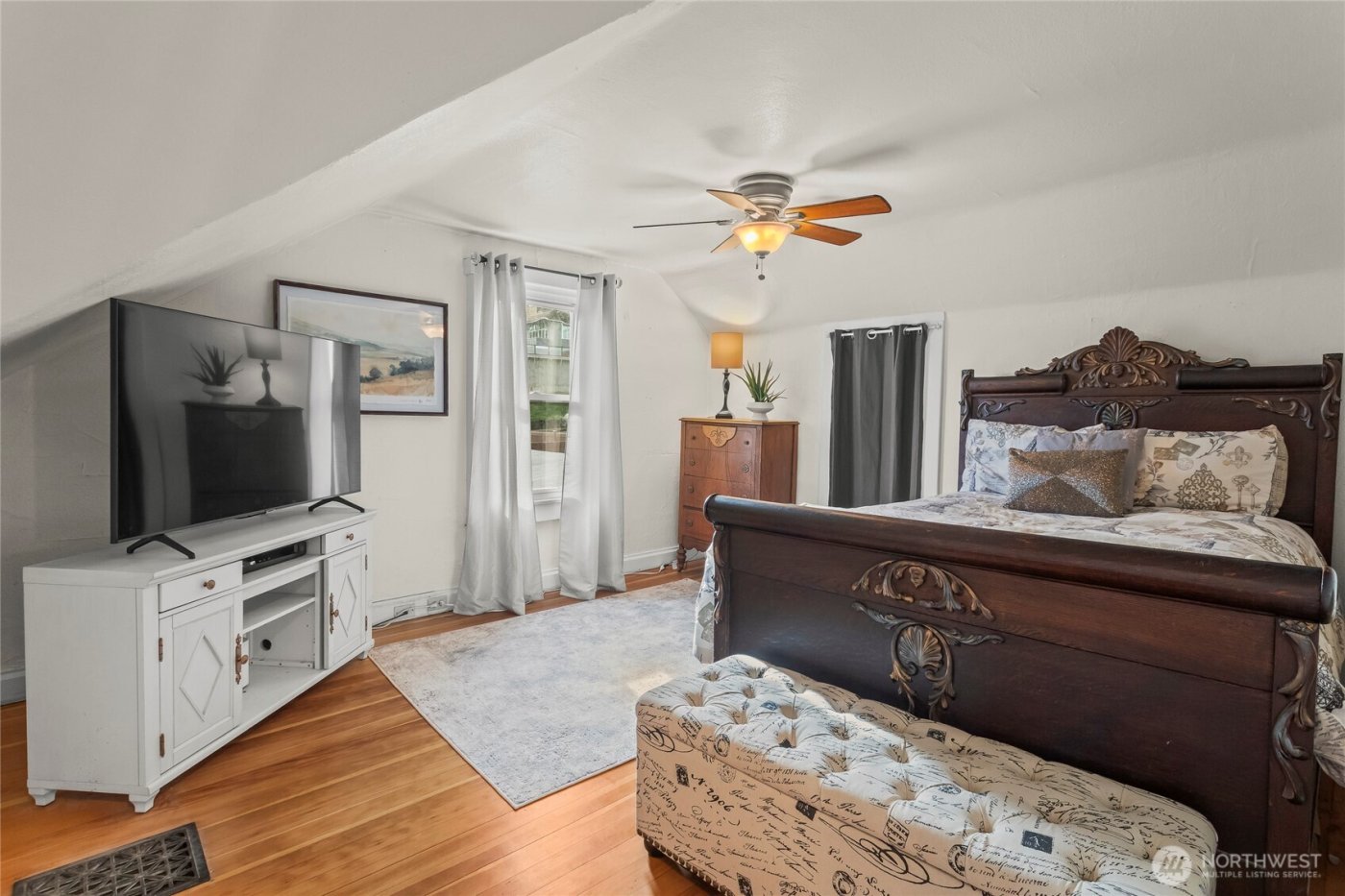 3009 N Junett Street , Tacoma, WA 98407