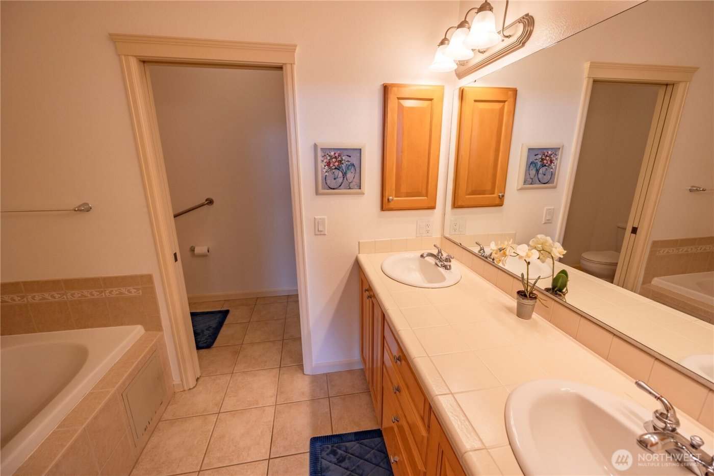 320 E 32nd Street #305, Tacoma, WA 98404