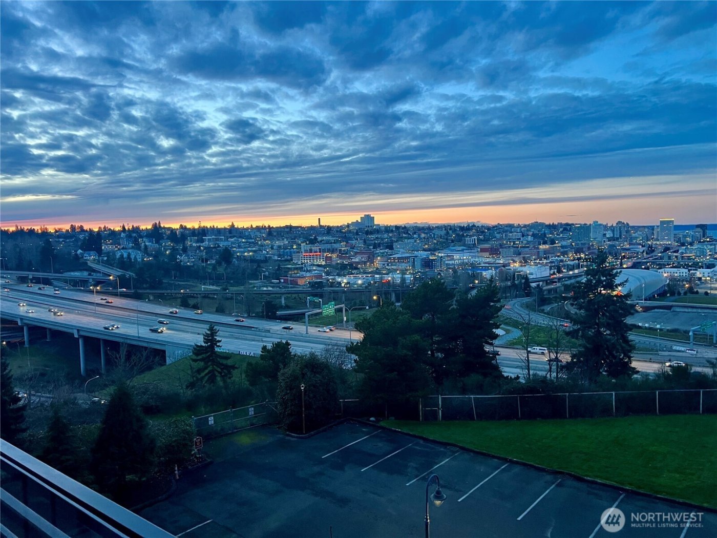 320 E 32nd Street #305, Tacoma, WA 98404