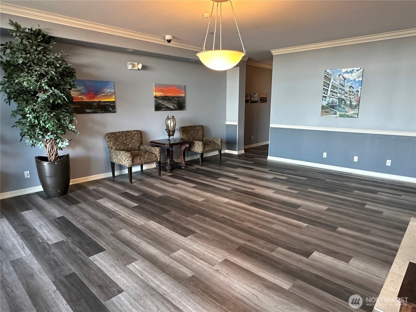 320 E 32nd Street #305, Tacoma, WA 98404