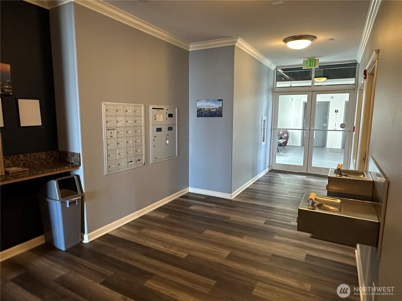 320 E 32nd Street #305, Tacoma, WA 98404