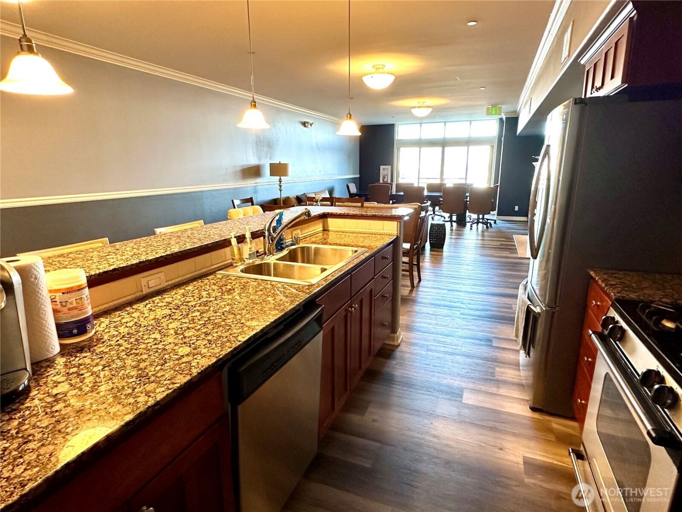 320 E 32nd Street #305, Tacoma, WA 98404