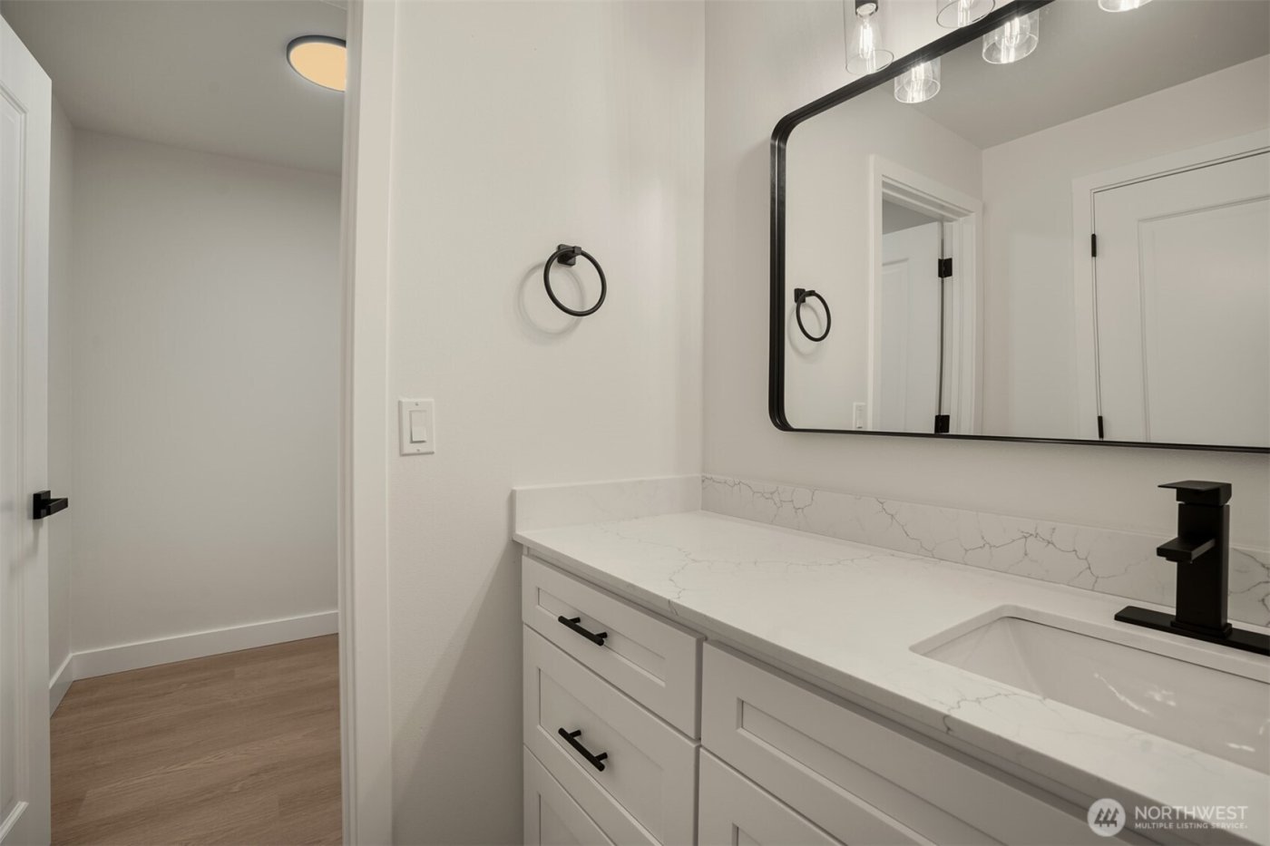 7501 Ruby Drive SW #I206, Lakewood, WA 98498