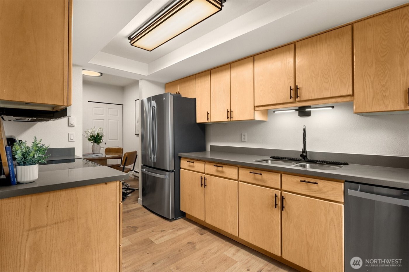 4707 W lake sammamish Parkway SE #d304, Issaquah, WA 98027