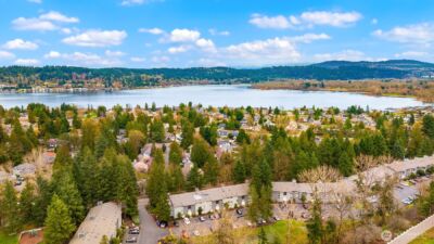 4707 W lake sammamish Parkway SE #d304, Issaquah, WA 98027 - Photo 3