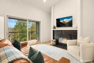 4707 W lake sammamish Parkway SE #d304, Issaquah, WA 98027 - Photo 7
