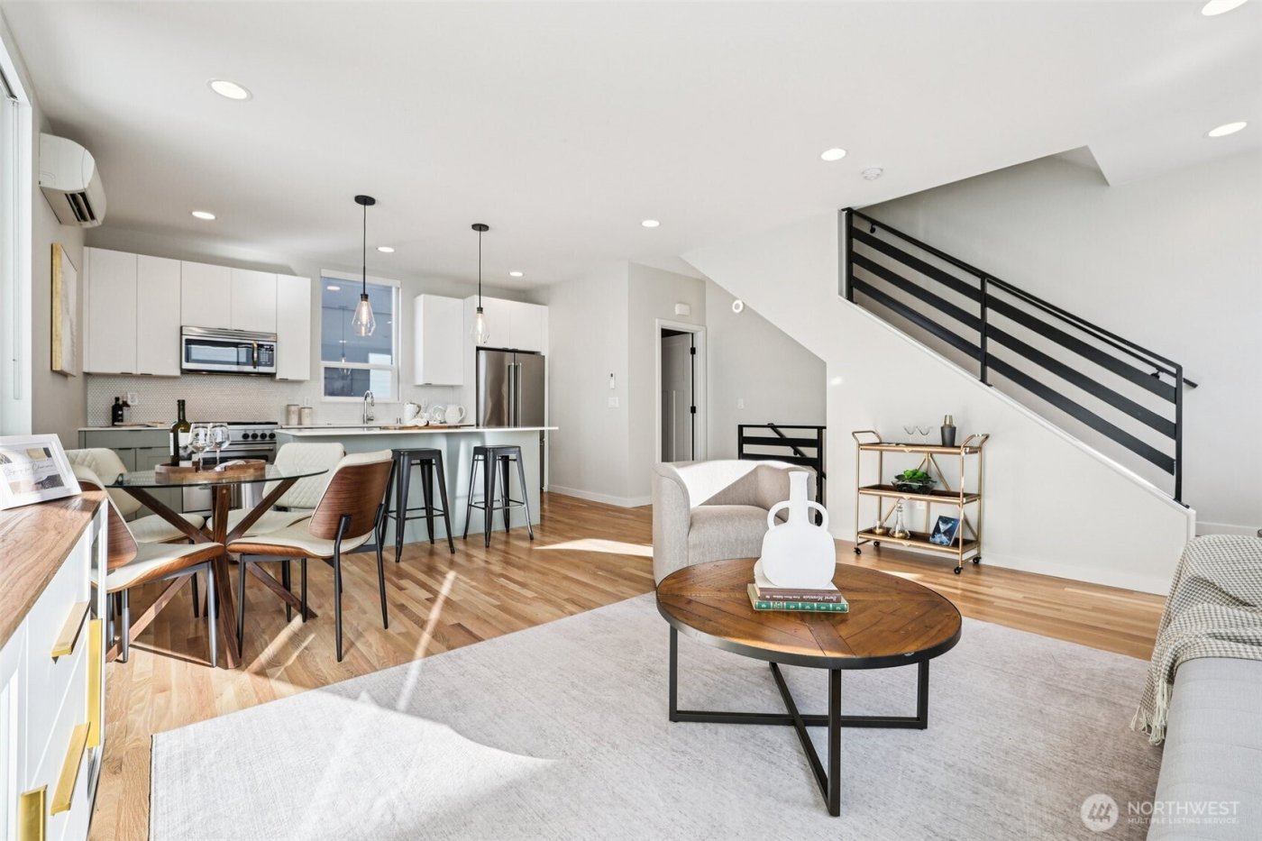 2634 NW 58th Street #B, Seattle, WA 98107