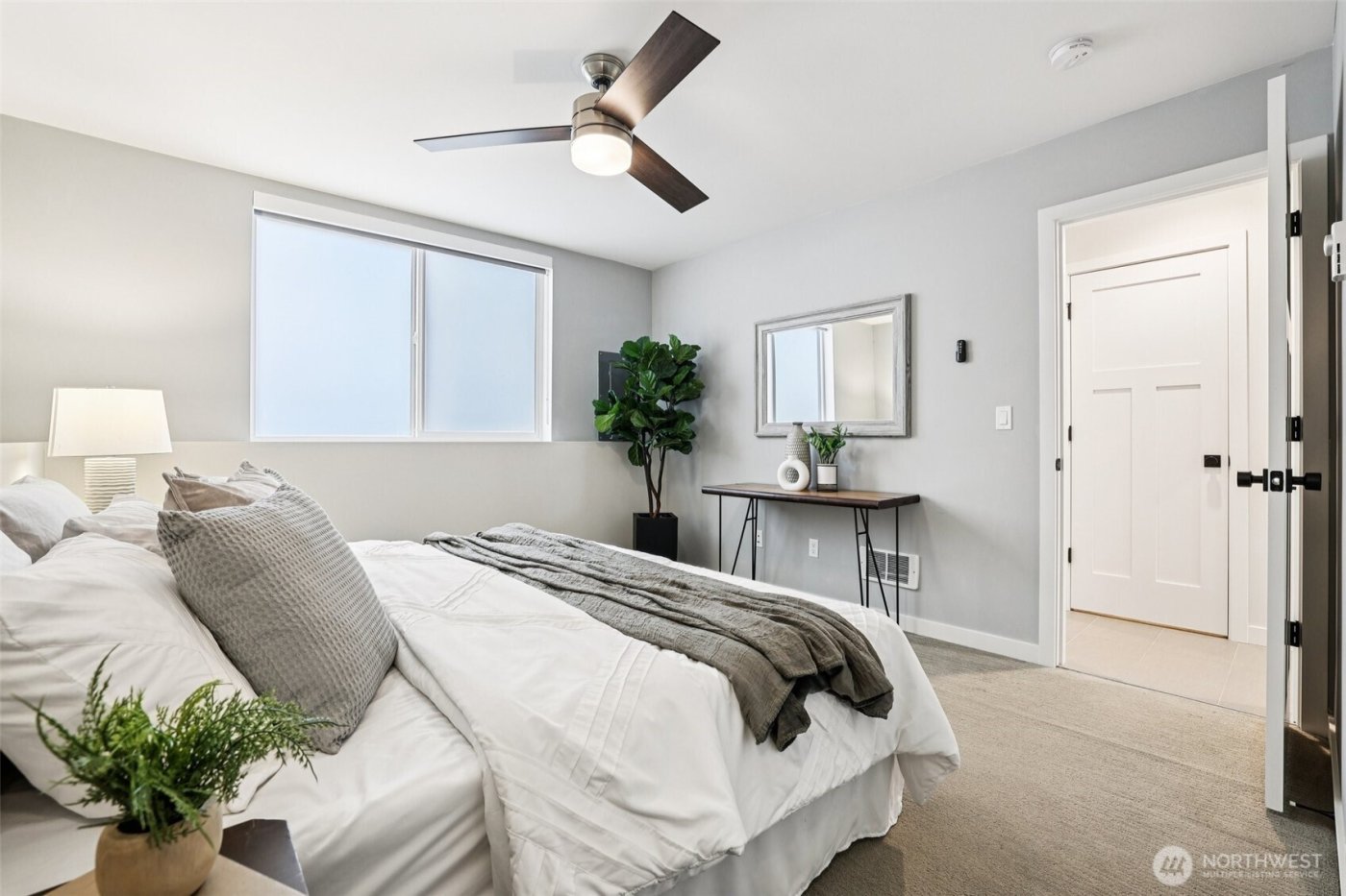 2634 NW 58th Street #B, Seattle, WA 98107