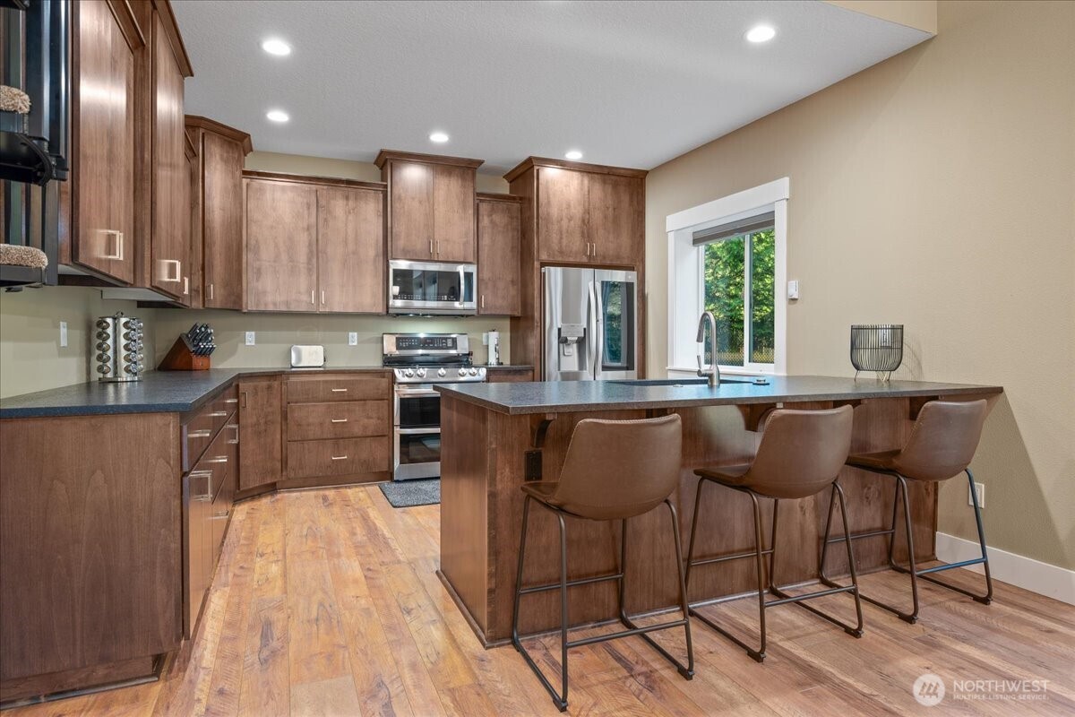 38724 NE Christensen Road , La Center, WA 98629