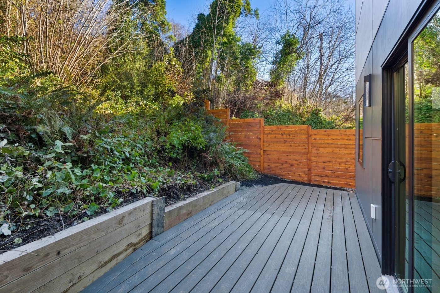 5252 23rd Avenue SW, Seattle, WA 98106