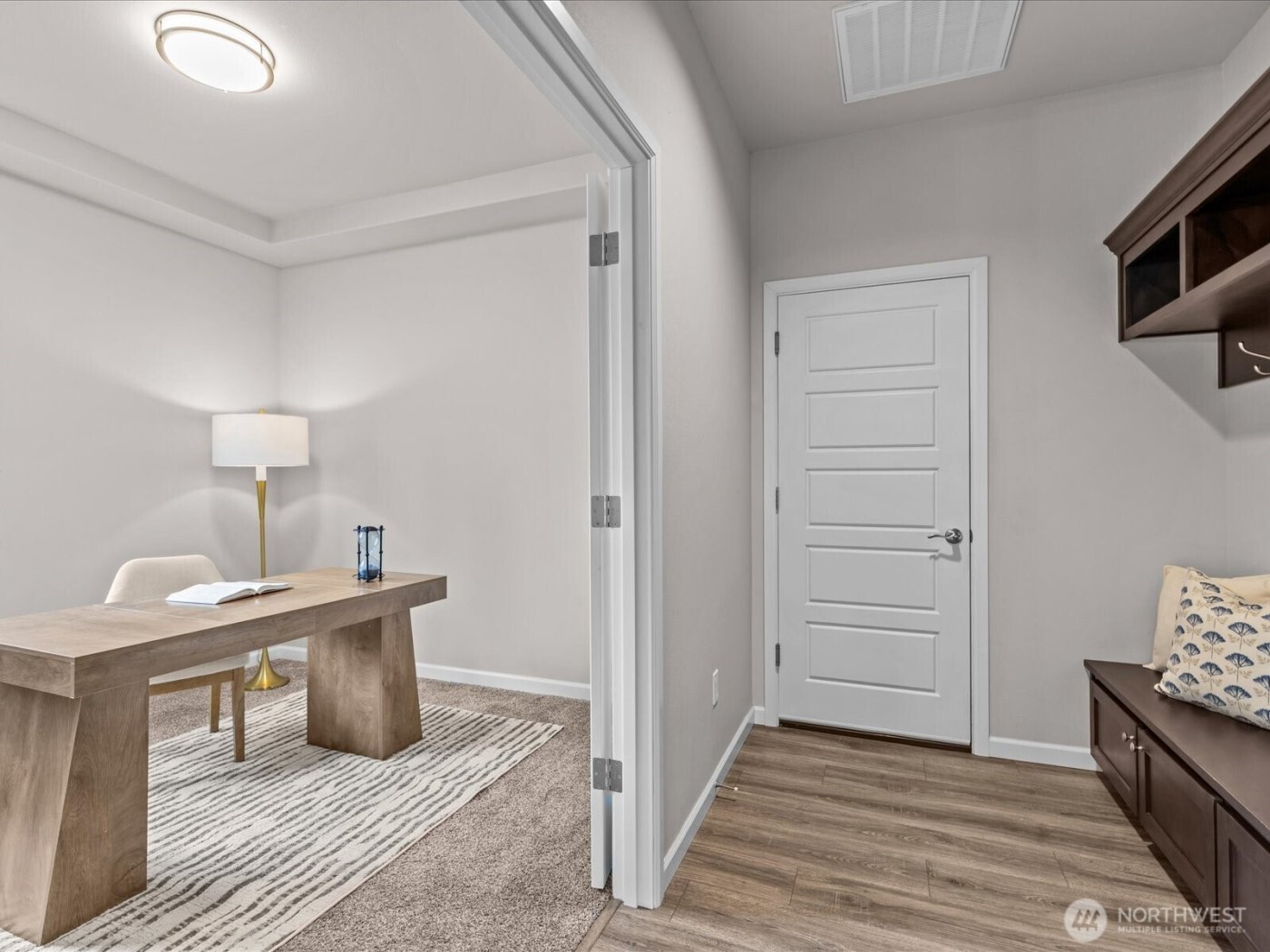 8104 52nd Avenue NE, Olympia, WA 98516