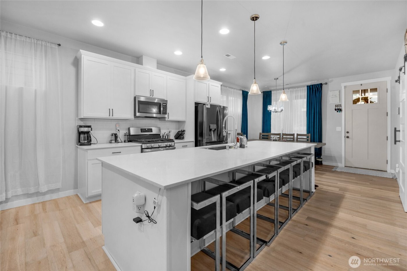 8770 69th Place NE, Marysville, WA 98270