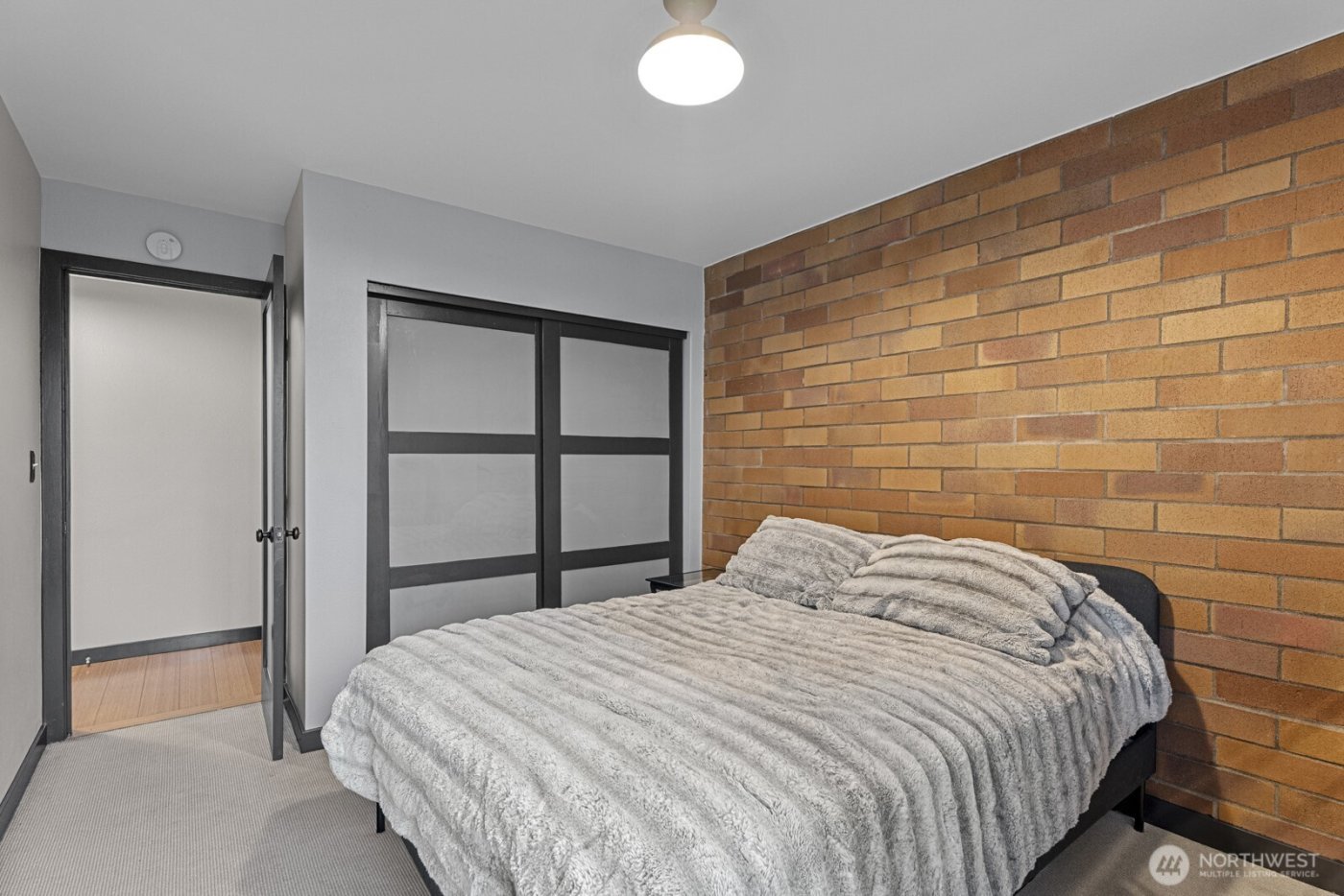 905 Cherry Street #601, Seattle, WA 98104