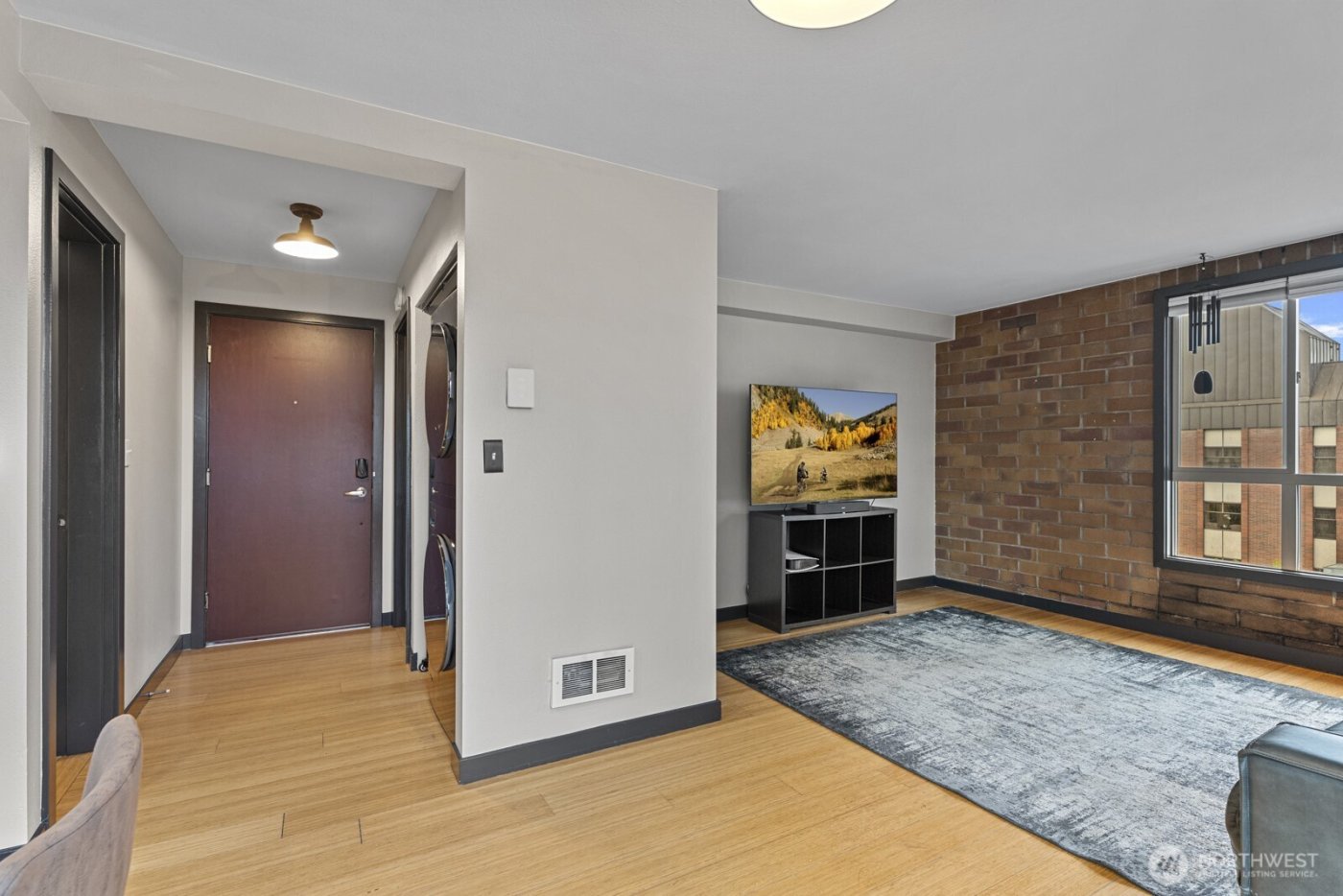 905 Cherry Street #601, Seattle, WA 98104