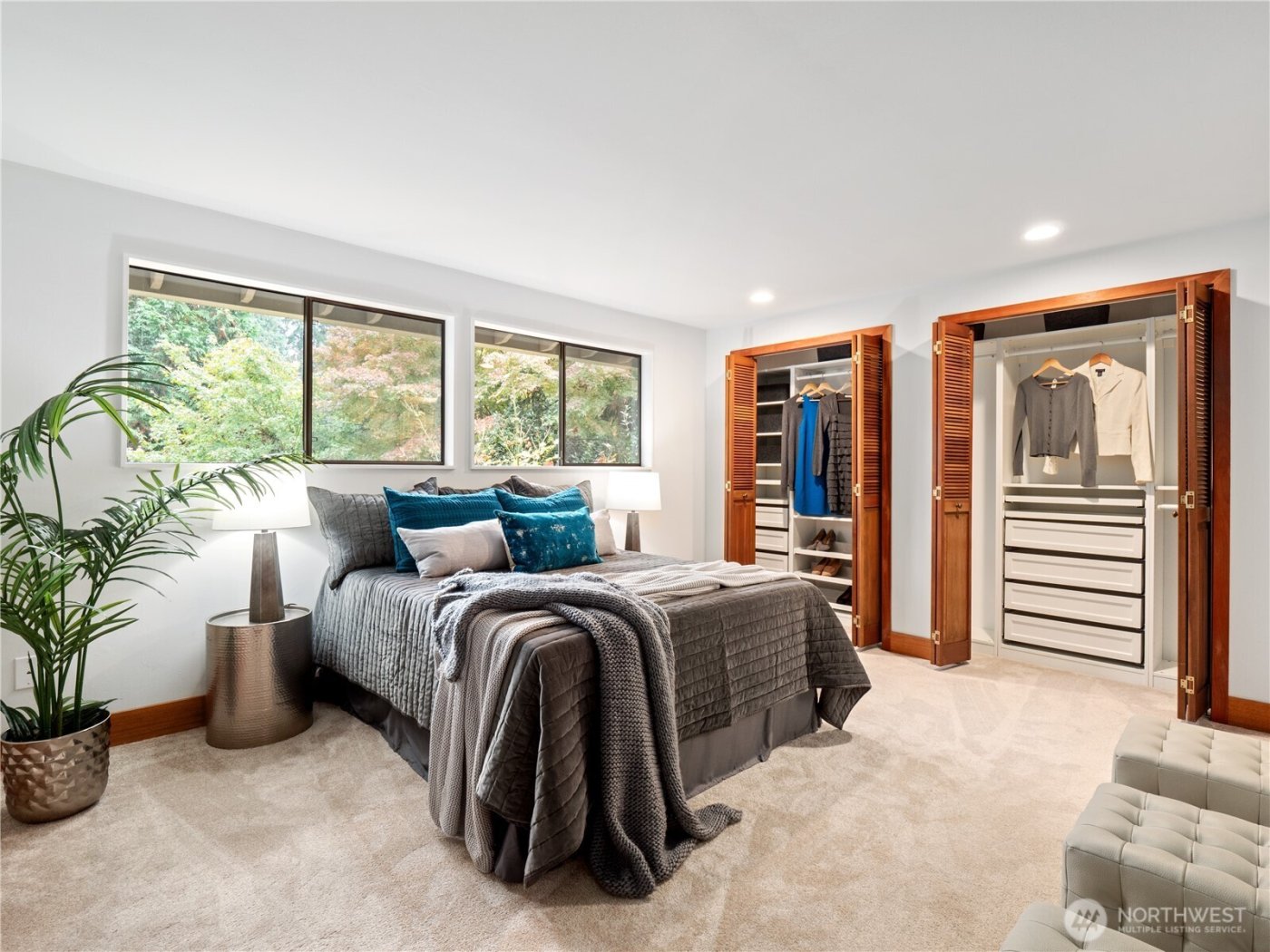 17519 NE 38th Court #9B, Redmond, WA 98052