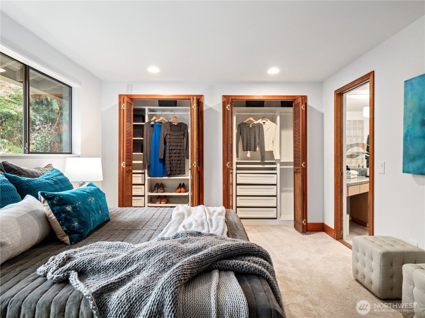 17519 NE 38th Court #9B, Redmond, WA 98052