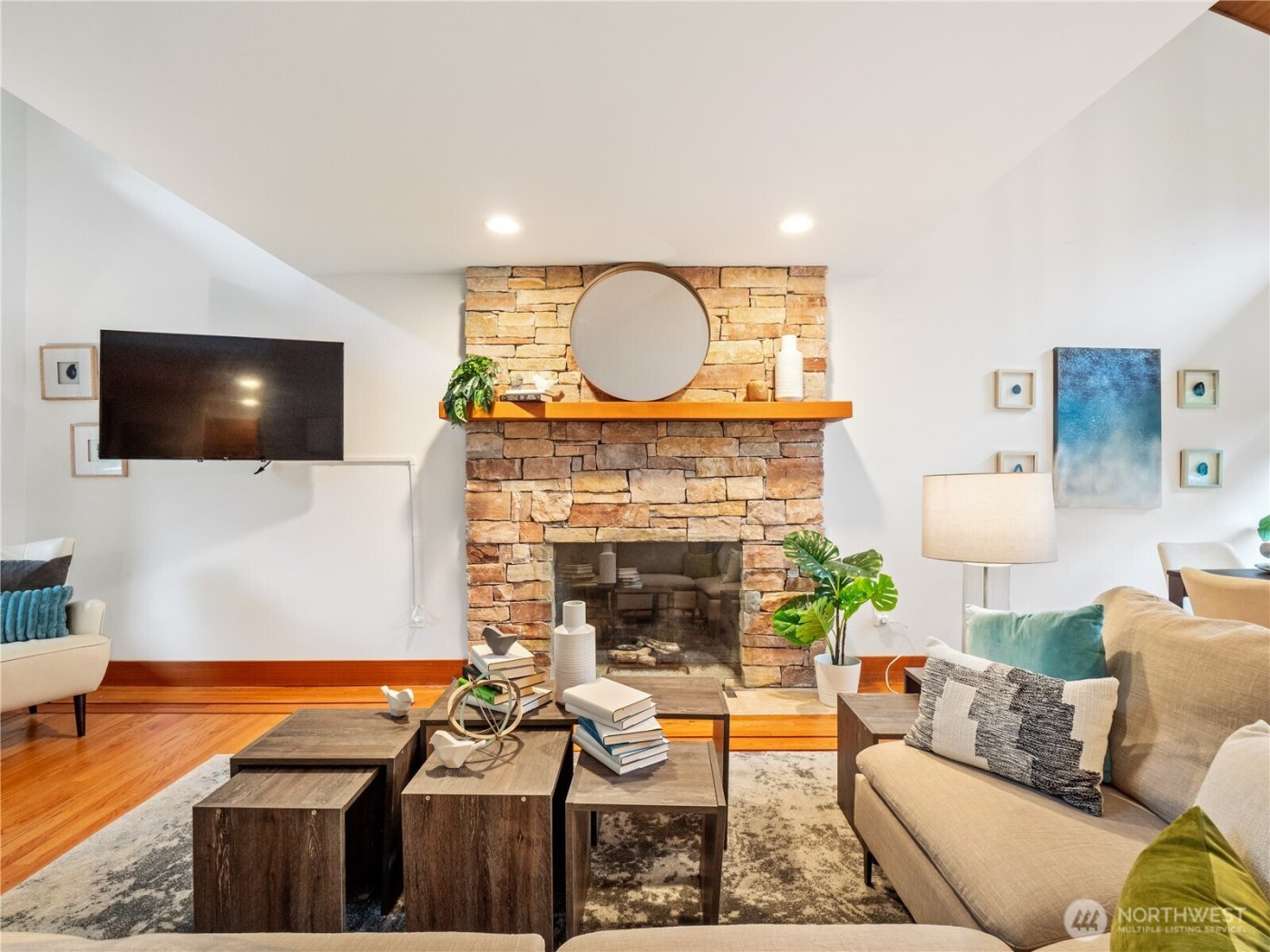 17519 NE 38th Court #9B, Redmond, WA 98052