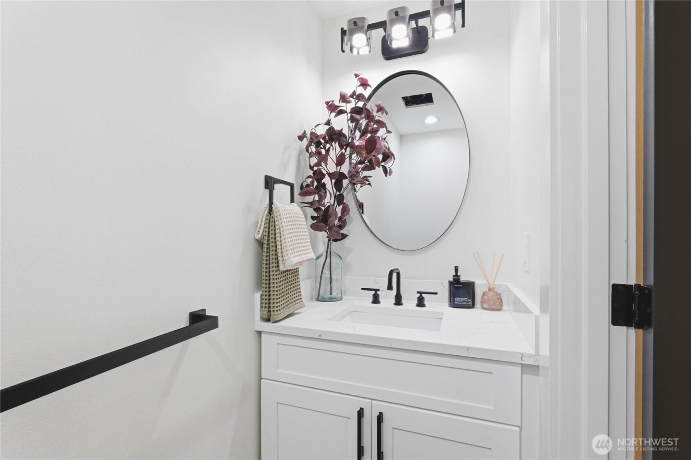 7622 S Thompson Ave , Tacoma, WA 98408