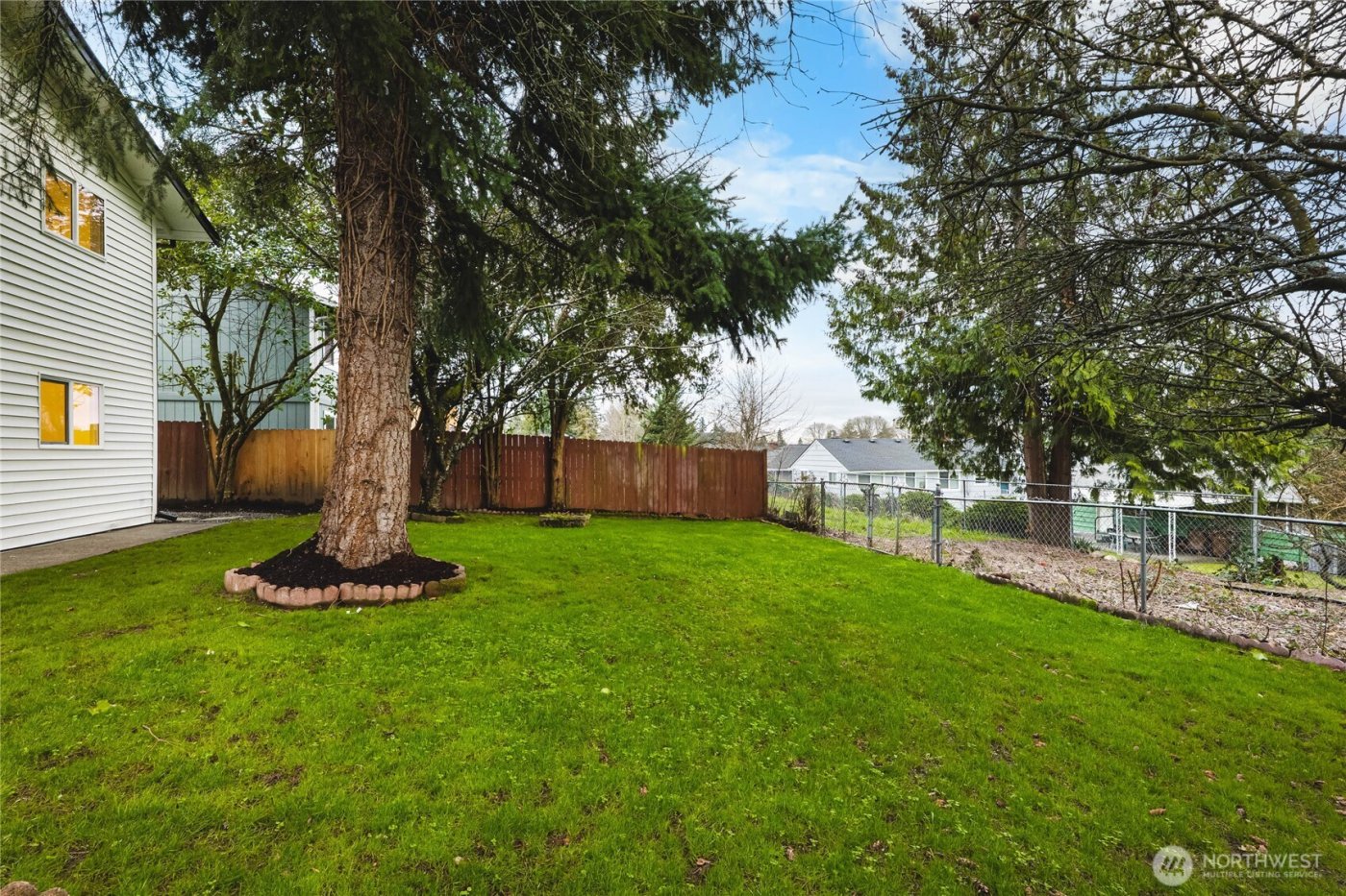 7622 S Thompson Ave , Tacoma, WA 98408