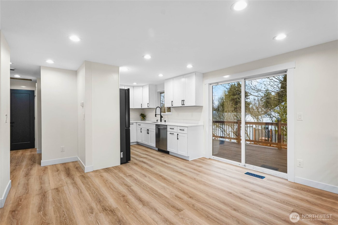 7622 S Thompson Ave , Tacoma, WA 98408