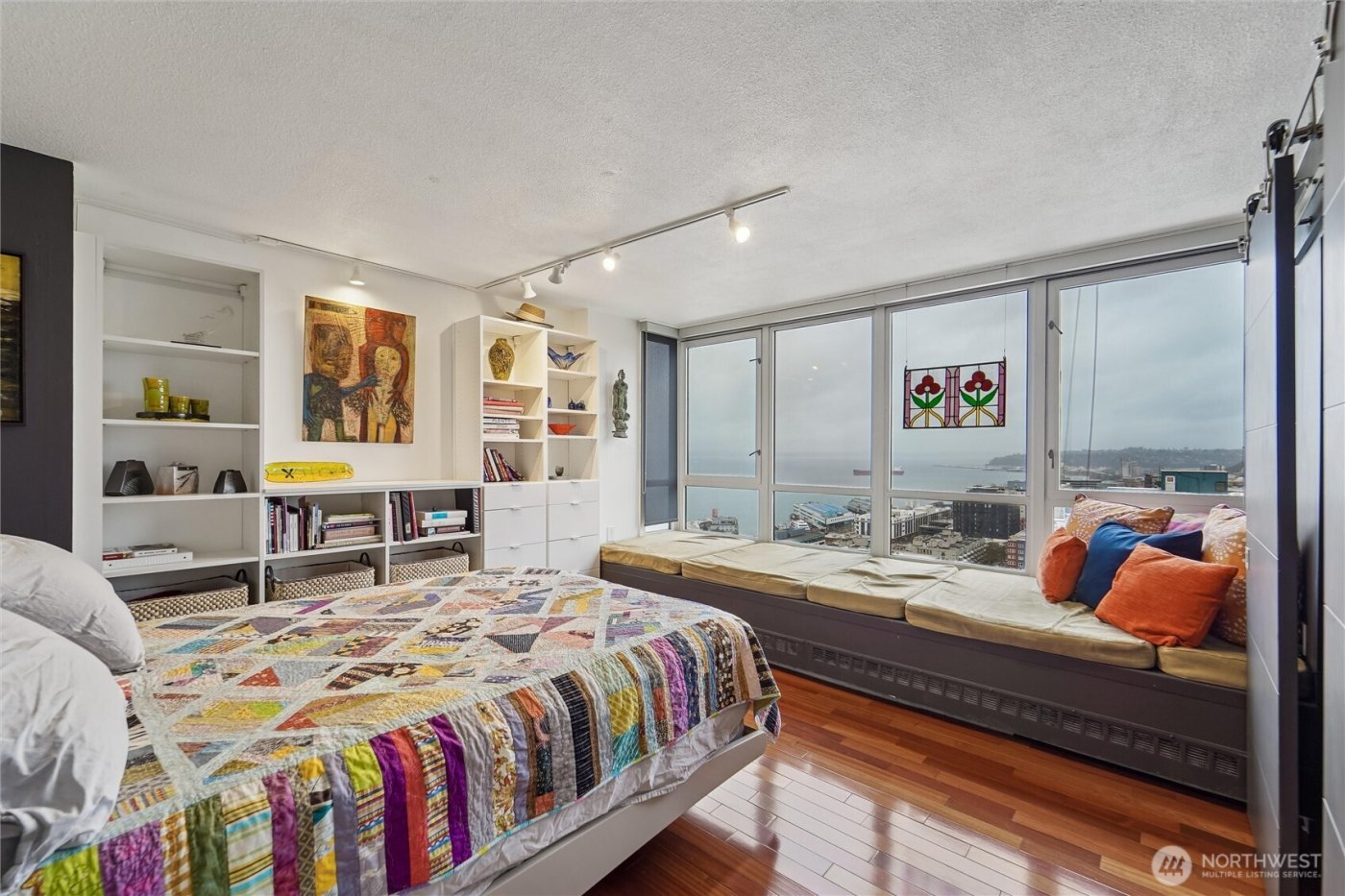 2125 1st Avenue #1702, Seattle, WA 98121