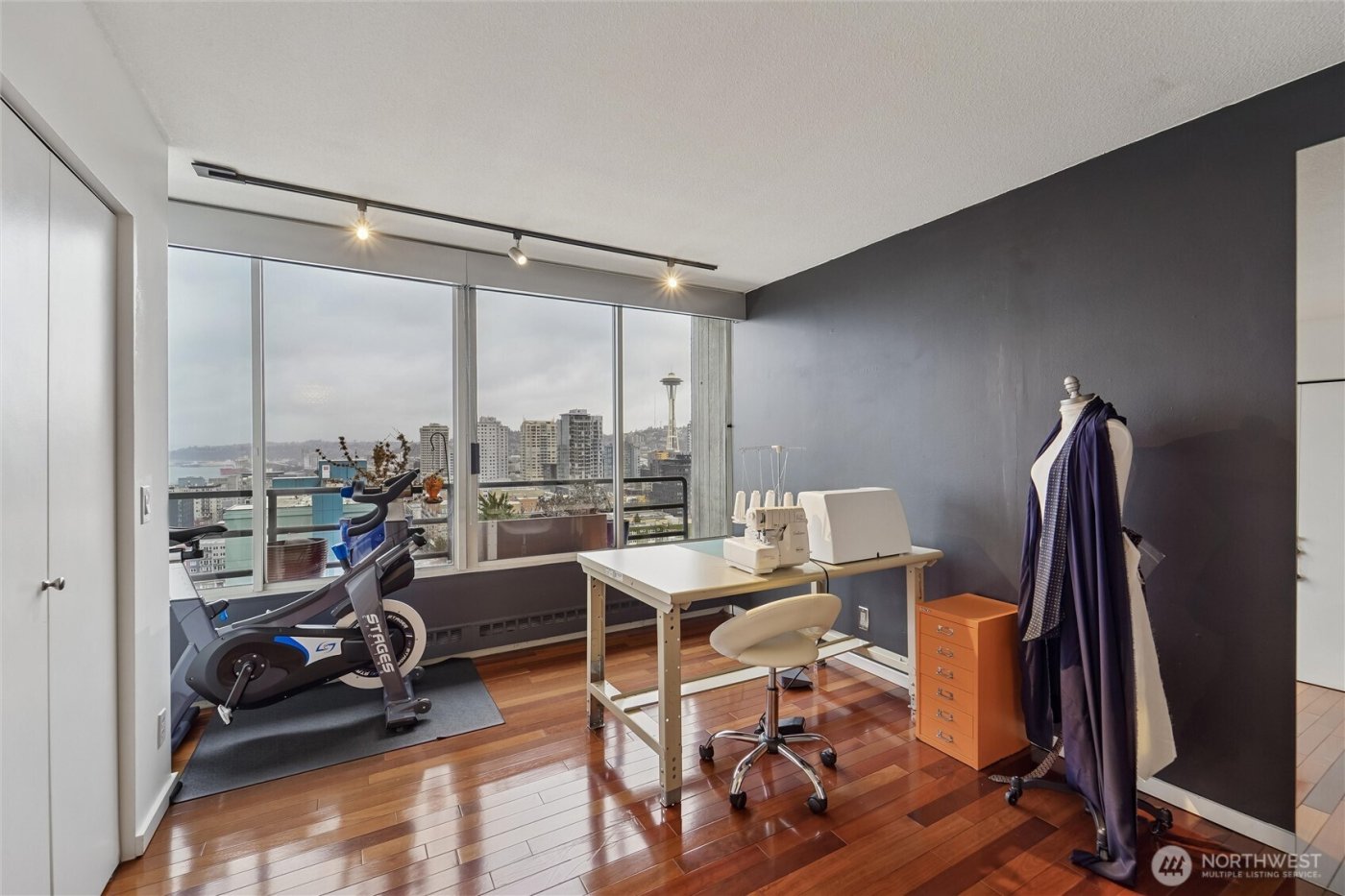 2125 1st Avenue #1702, Seattle, WA 98121