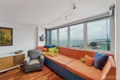 2125 1st Avenue #1702, Seattle, WA 98121 - Photo 8