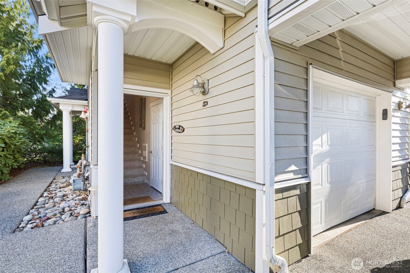 1855 Trossachs Boulevard SE #703, Sammamish, WA 98075