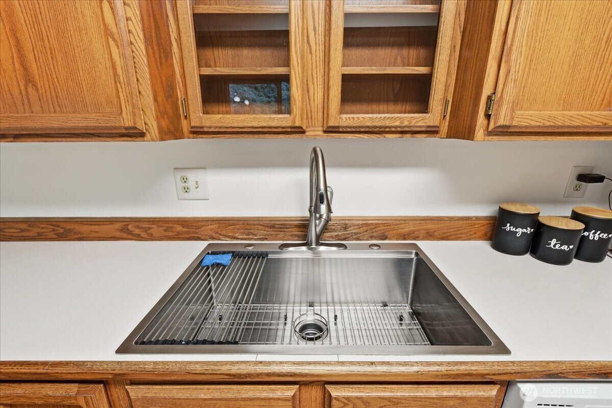 13102 NW 8th Way #C, Vancouver, WA 98685