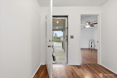 13102 NW 8th Way #C, Vancouver, WA 98685 - Photo 4