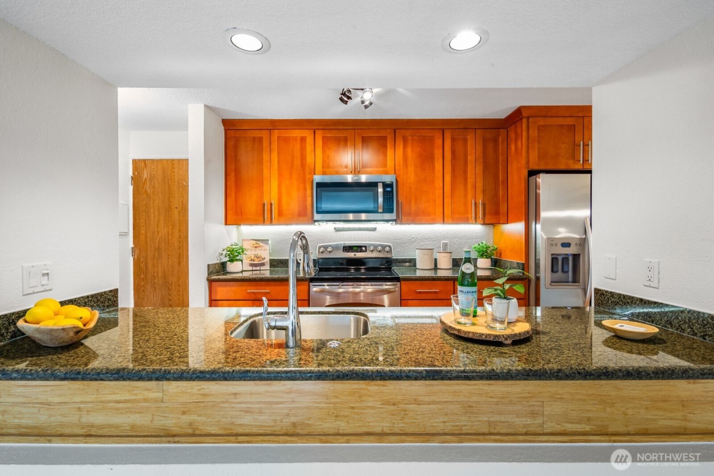 3609 14th Avenue W #207, Seattle, WA 98119