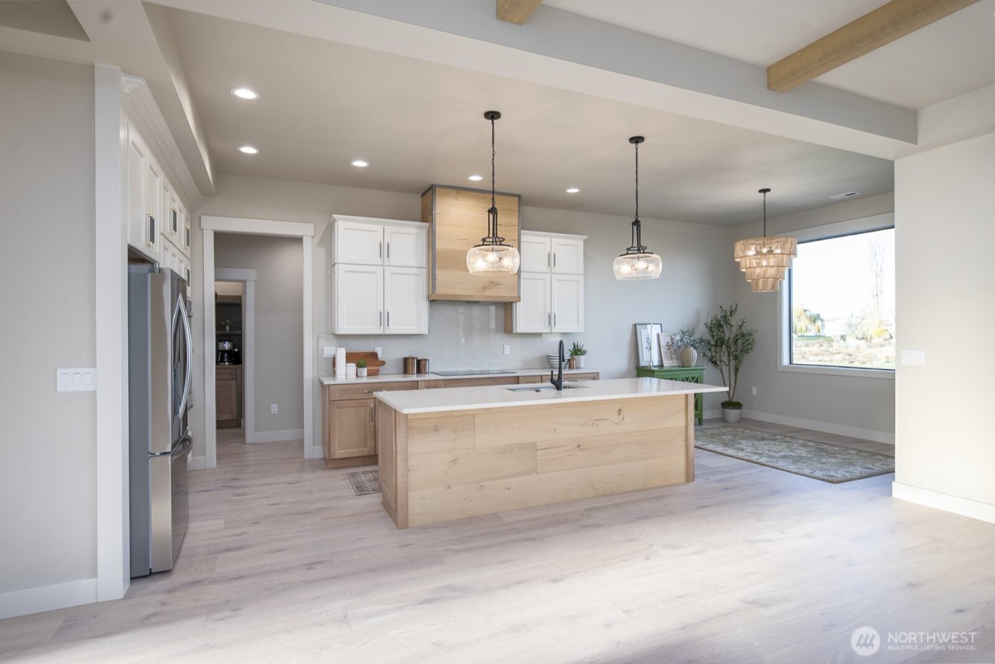 2053 H.2 Road , Moses Lake, WA 98837