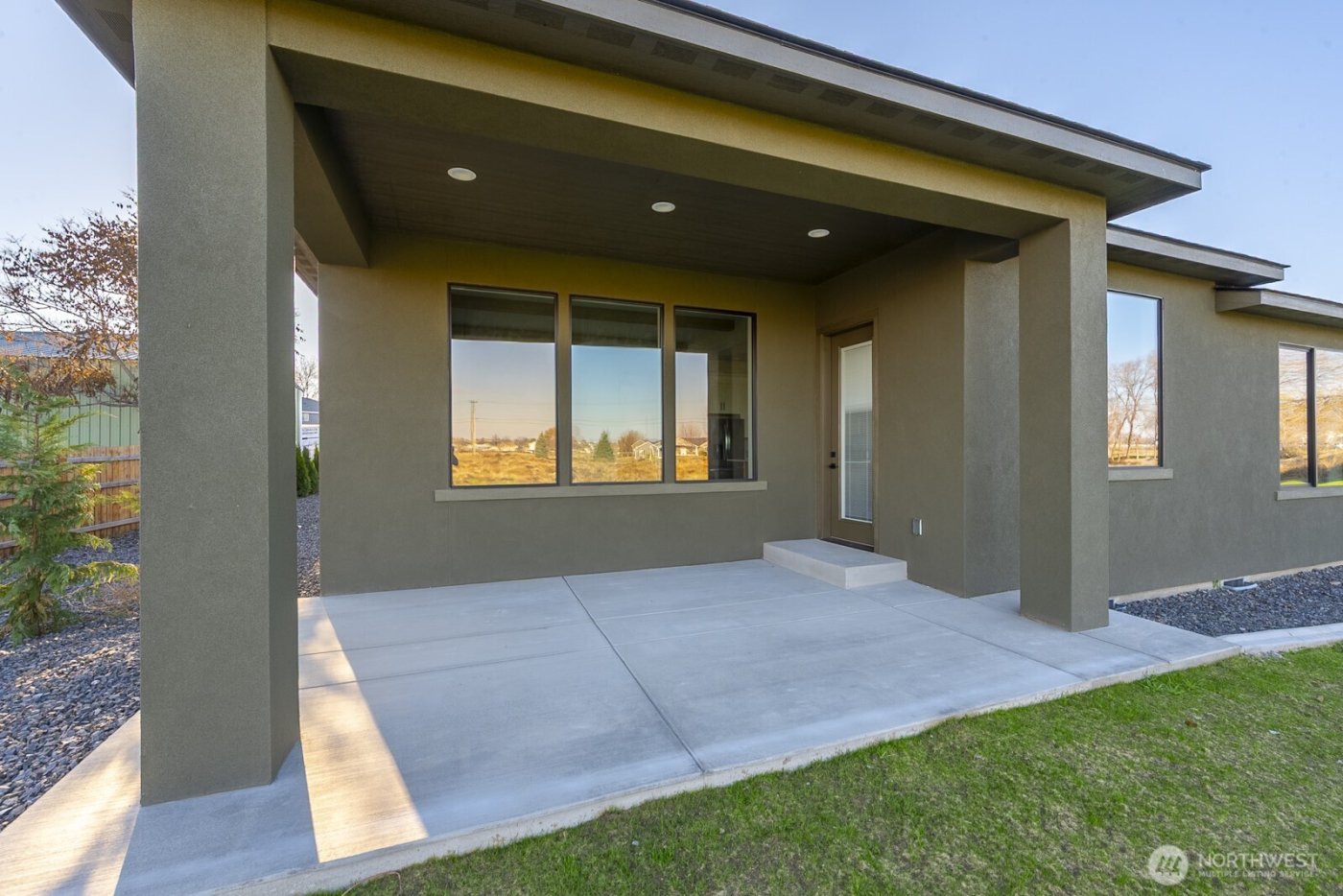 2053 H.2 Road , Moses Lake, WA 98837