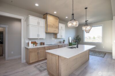2053 H.2 Road , Moses Lake, WA 98837 - Photo 9