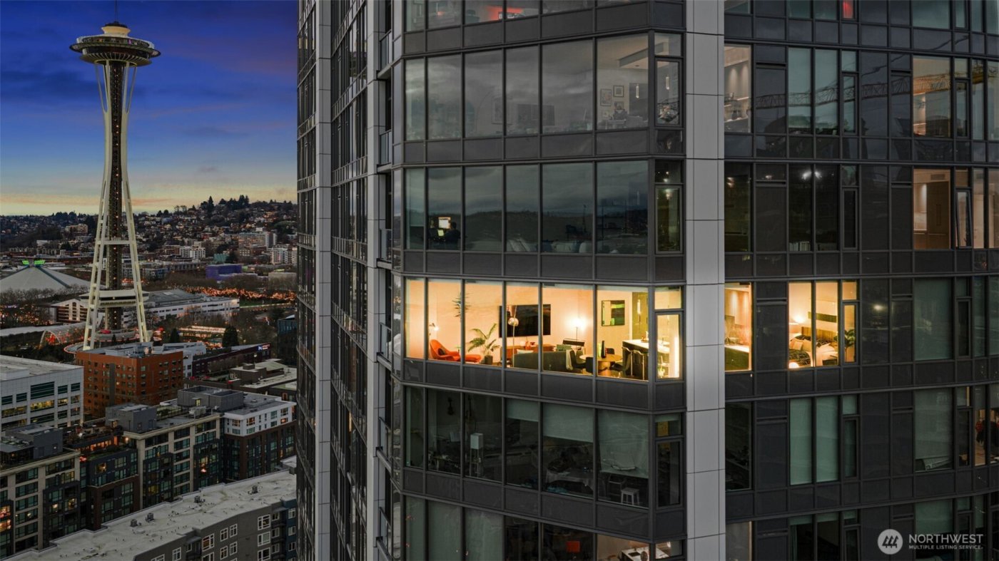 2510 6th Avenue #2504, Seattle, WA 98121