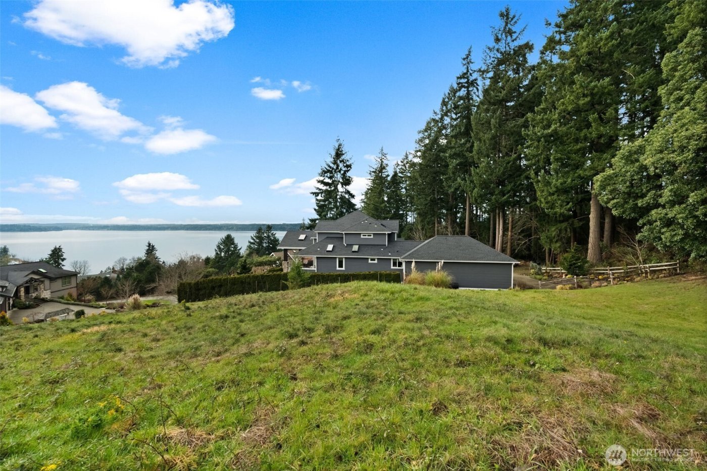 10323 51st Street NW, Gig Harbor, WA 98335