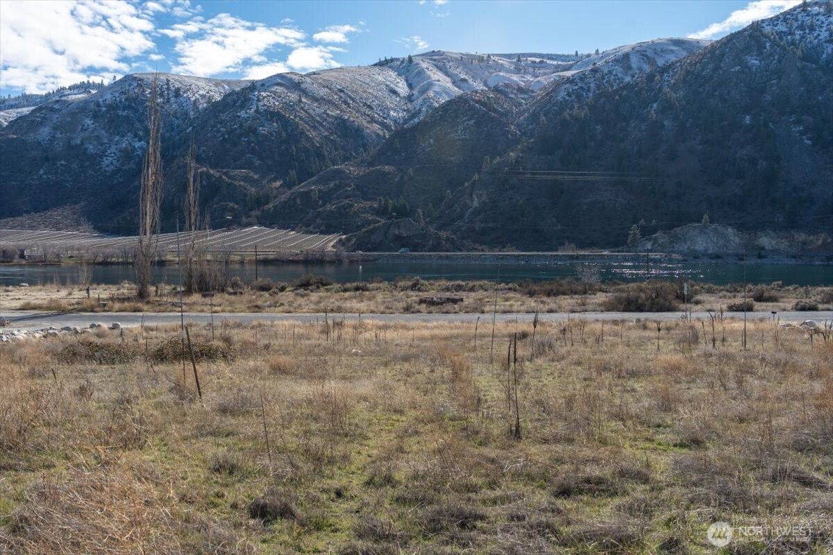 4241 Stayman Flats Road , Chelan, WA 98816