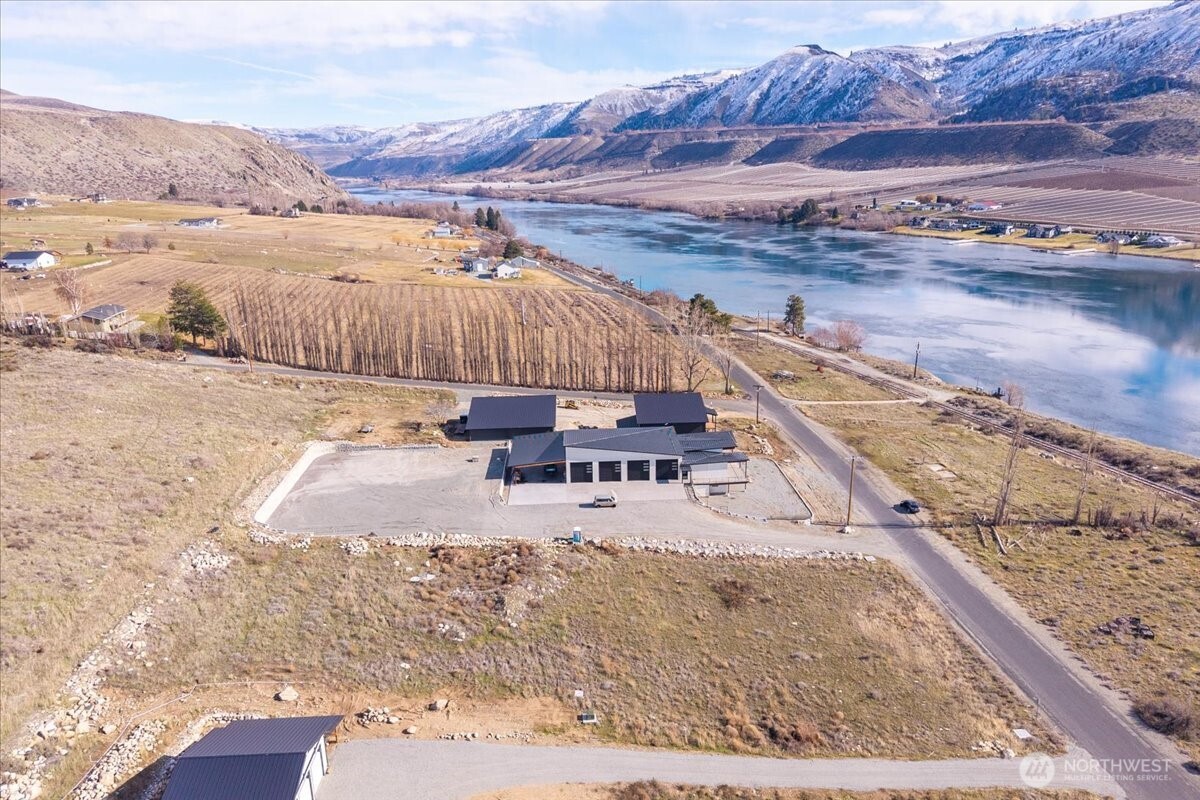 4241 Stayman Flats Road , Chelan, WA 98816