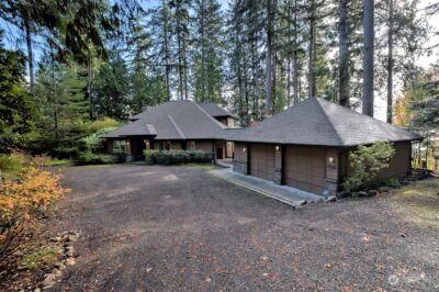 898 SE Dahman Road , Shelton, WA 98584 - Photo 3