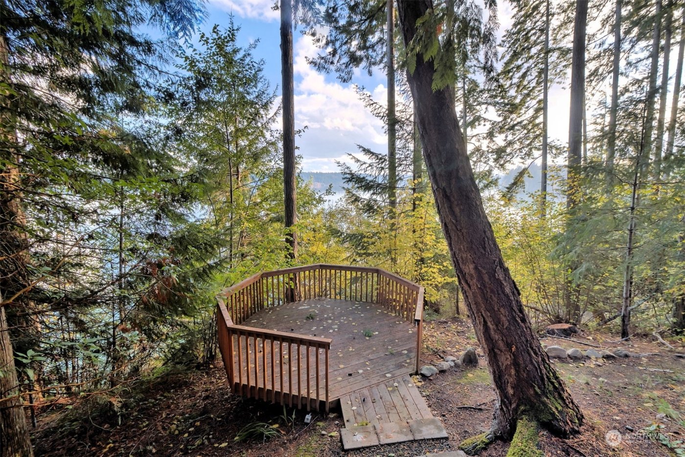 898 SE Dahman Road , Shelton, WA 98584